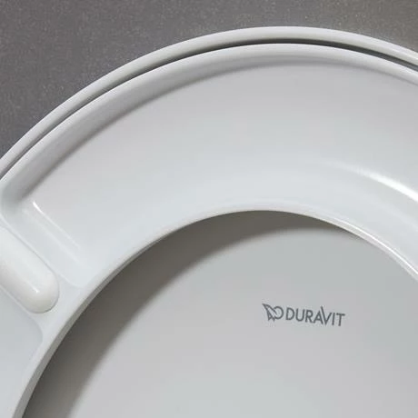 Duravit No.1 Soft Close Toilet Seat - 0021390000 4 Duravit No.1 Soft Close Toilet Seat - 0021390000 - Image 2