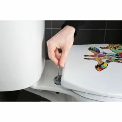 Croydex Francie & Josie Flexi-Fix Toilet Seat by Steven Brown Art - WL604122 12 Croydex Francie & Josie Flexi-Fix Toilet Seat by Steven Brown Art - WL604122 -TOILET ACCESSORIES Sales WL604122 D4 460